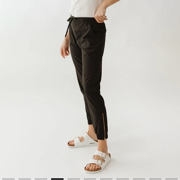 Albion Fit Jetsetter Pant 
SZ Small - Picture 3 of 12